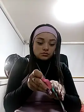 Snapshot of ChloeAllennn chatting on 04-23-26, 11:38 ChloeAllennn online show from 04-23-26, 11:38