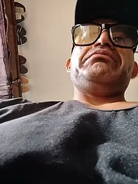 Snapshot of Mrpito7878 chatting on 05-17-26, 06:52 Mrpito7878 online show from 05-17-26, 06:52