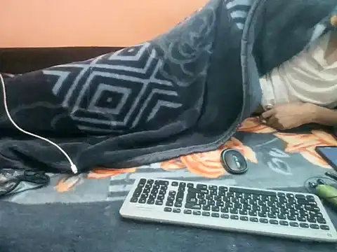 rahulkajuuu0909 online show from 11-26-25, 06:13