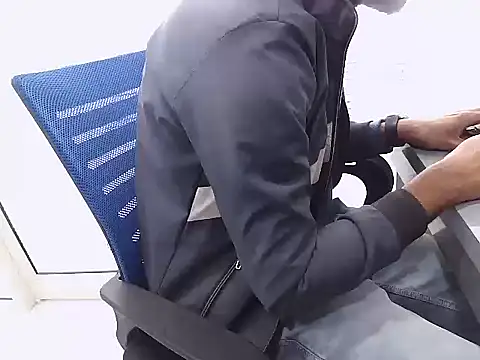 rahulkajuuu0909 online show from 12-18-25, 06:07