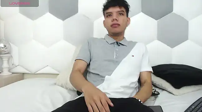 Axel Forte online show from 03-18-25, 12:17