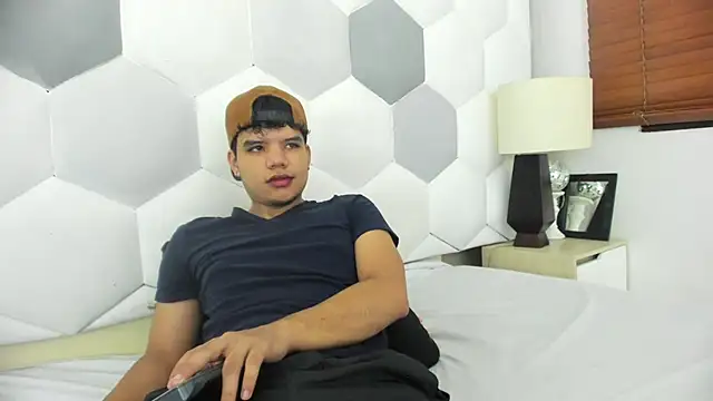 Axel Forte online show from 03-03-26, 01:07