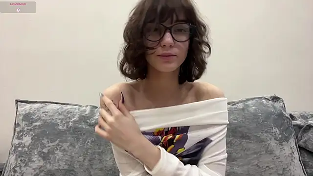 Snapshot of SibleyBurner chatting on 02-19-26, 04:31 SibleyBurner online show from 02-19-26, 04:31