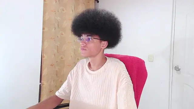 Smith Gael online show from 04-21-26, 01:42