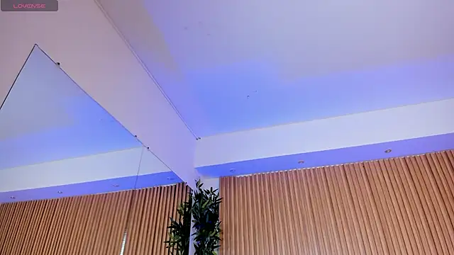 Ivaannaa  online show from 11-29-25, 02:50