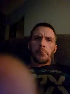 Snapshot of lambomusik chatting on 02-27-25, 11:17 lambomusik online show from 02-27-25, 11:17