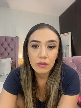 natashaleightt online show from 10-26-25, 11:16