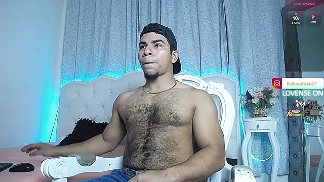 Snapshot of Javier_Hot27 chatting on 03-05-25, 11:28 Javier Hot27 online show from 03-05-25, 11:28