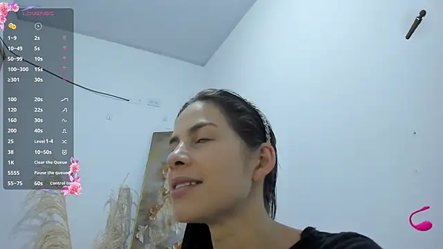 jessyegoldenn online show from 10-31-25, 04:25