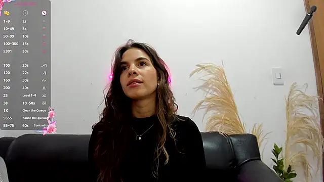 jessyegoldenn online show from 06-07-26, 08:03