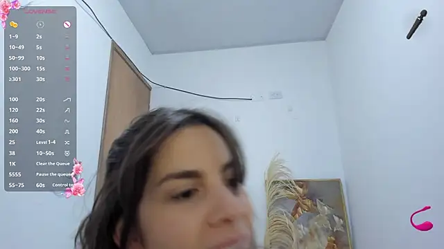 jessyegoldenn online show from 02-17-26, 04:15