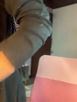 MichelleDiaz Pink online show from 03-07-25, 02:15