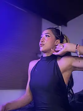 MichelleDiaz Pink online show from 09-21-25, 03:33