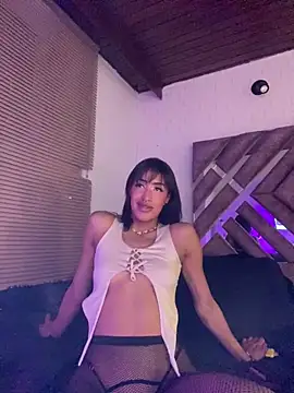 MichelleDiaz Pink online show from 09-25-25, 04:07