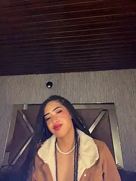 MichelleDiaz Pink online show from 03-22-25, 10:28