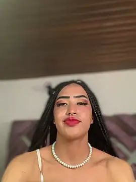 MichelleDiaz Pink online show from 03-12-25, 07:35