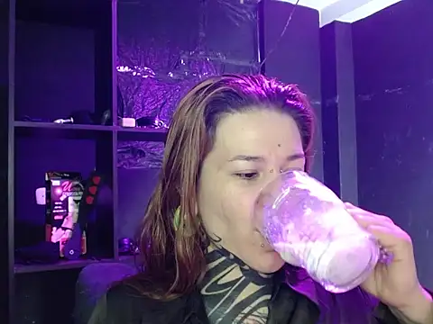 Pandora 9666 online show from 10-23-25, 03:32