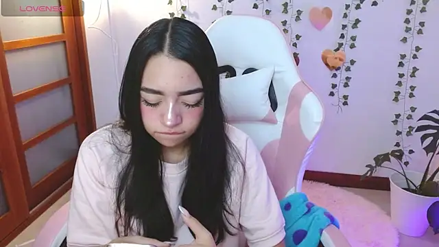 hellokitty  valery online show from 06-22-26, 02:39