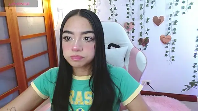 hellokitty  valery online show from 06-25-26, 09:20