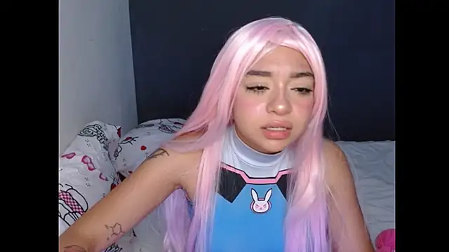 hellokitty  valery online show from 12-15-25, 09:48