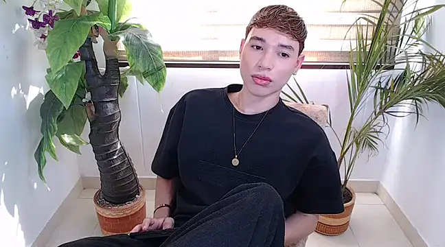 cod dolll online show from 02-25-25, 09:04