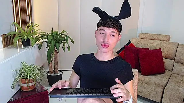 cod dolll online show from 11-01-25, 12:28