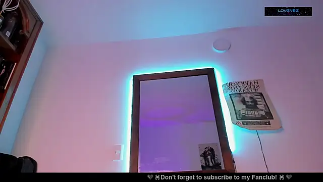 Hisato111 online show from 10-12-25, 12:28