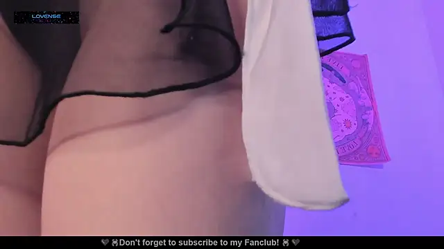 Hisato111 online show from 10-30-25, 12:47