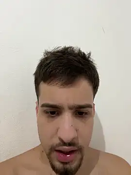 Snapshot of zJaulin chatting on 03-18-25, 08:26 zJaulin online show from 03-18-25, 08:26