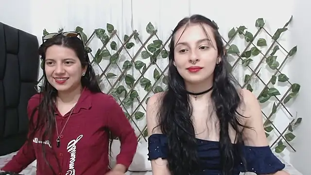 Snapshot of zukim2830 chatting on 02-05-26, 03:02 zukim2830 online show from 02-05-26, 03:02