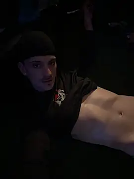 Polaroid White online show from 11-14-25, 07:56