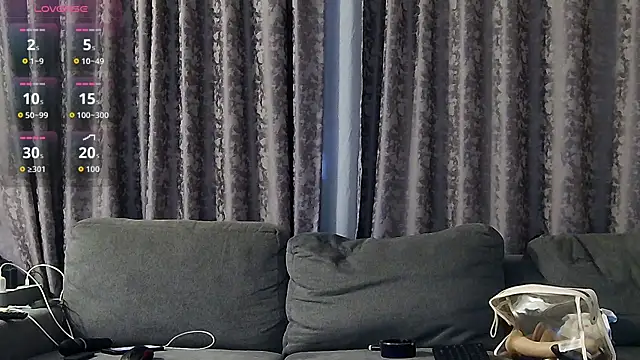 Snapshot of Mazzekyn chatting on 07-24-26, 06:26 Mazzekyn online show from 07-24-26, 06:26