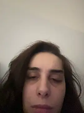 Snapshot of Mazzekyn chatting on 02-25-26, 05:35 Mazzekyn online show from 02-25-26, 05:35