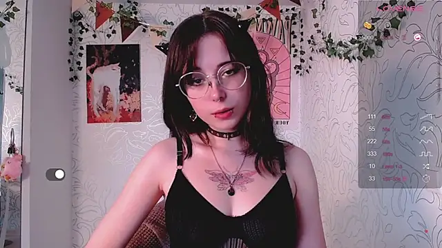 Snapshot of _miraclecattt_ chatting on 11-08-25, 05:33 miraclecattt online show from 11-08-25, 05:33