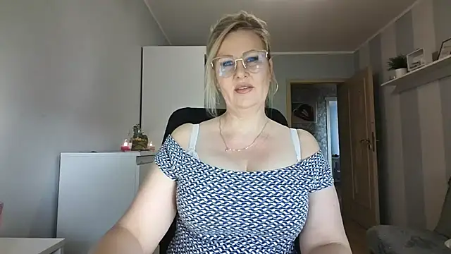 DianaLive online show from 02-26-26, 09:20