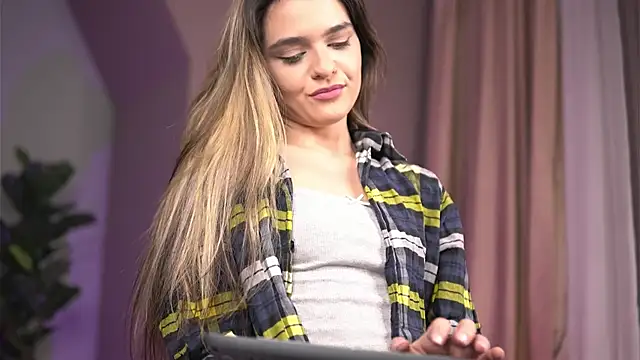 RobertaRosetti online show from 02-08-26, 11:08