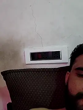 Yourguys21 online show from 09-16-25, 05:19