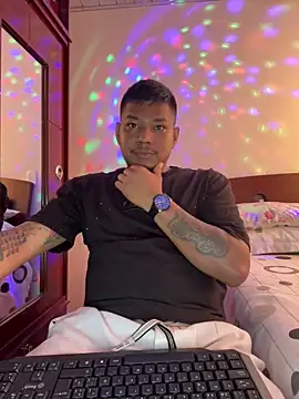 Saipuer31 online show from 02-18-26, 06:04