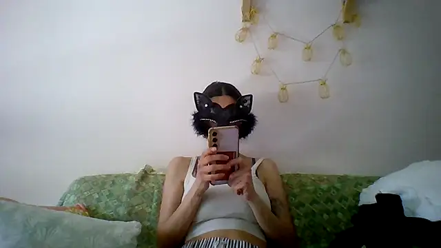 Snapshot of kittysissy chatting on 05-30-26, 03:39 kittysissy online show from 05-30-26, 03:39