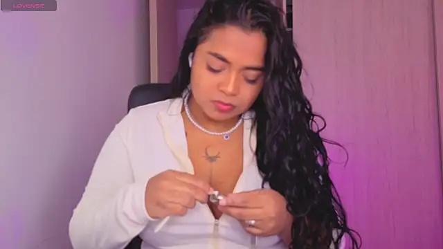 Snapshot of tatiana_10 chatting on 04-30-26, 11:50 tatiana 10 online show from 04-30-26, 11:50