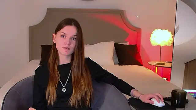 Amber Rogers online show from 03-10-25, 08:45