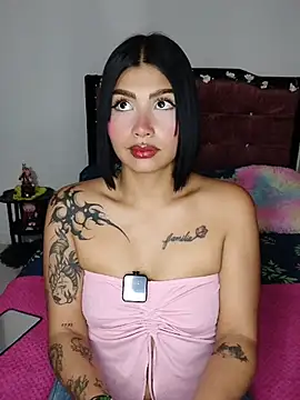 Snapshot of Kylie_brazt chatting on 05-12-26, 01:35 Kylie brazt online show from 05-12-26, 01:35
