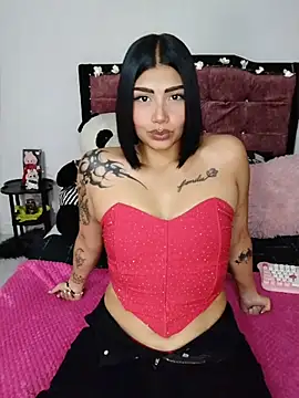 Snapshot of Kylie_brazt chatting on 06-07-26, 03:45 Kylie brazt online show from 06-07-26, 03:45