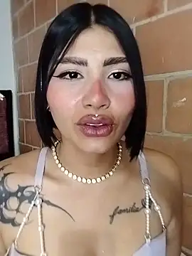 Kylie brazt online show from 04-09-26, 06:19