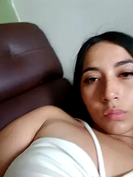 Snapshot of AnnHouston1 chatting on 01-16-26, 10:14 AnnHouston1 online show from 01-16-26, 10:14