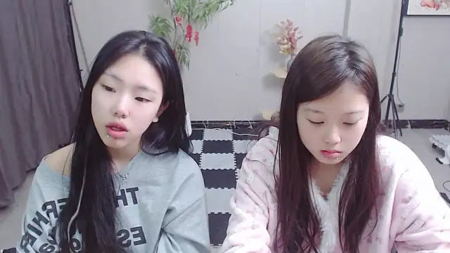 Snapshot of Facai55555 chatting on 02-27-25, 11:17 Facai55555 online show from 02-27-25, 11:17