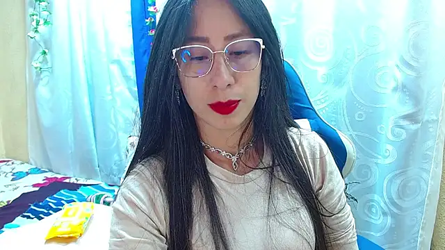 Gia leinn online show from 11-22-25, 12:43