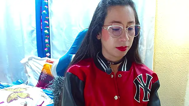 Gia leinn online show from 02-06-26, 02:35