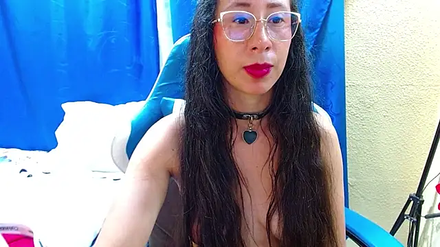 Gia leinn online show from 06-04-26, 02:38