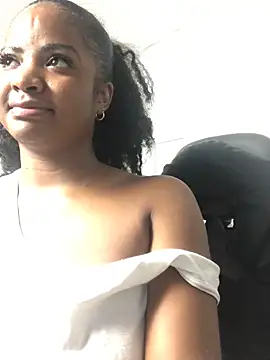 ValerieBlakee online show from 12-05-25, 12:21